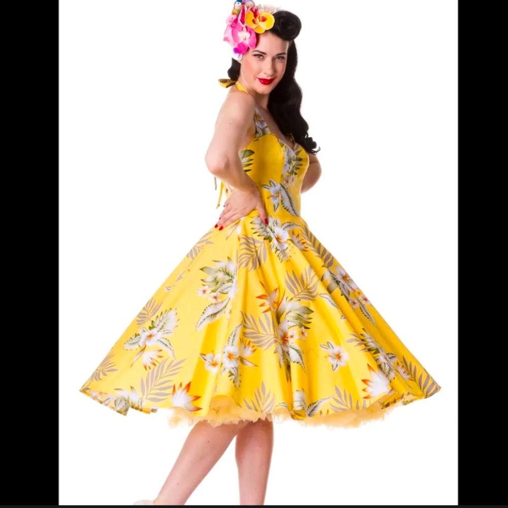 Cute yellow pinup style dress